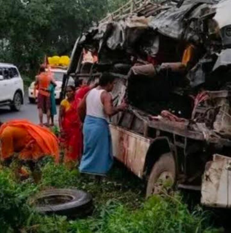 జార్ఖండ్ లో ఘోర రోడ్డు ప్రమాదం?